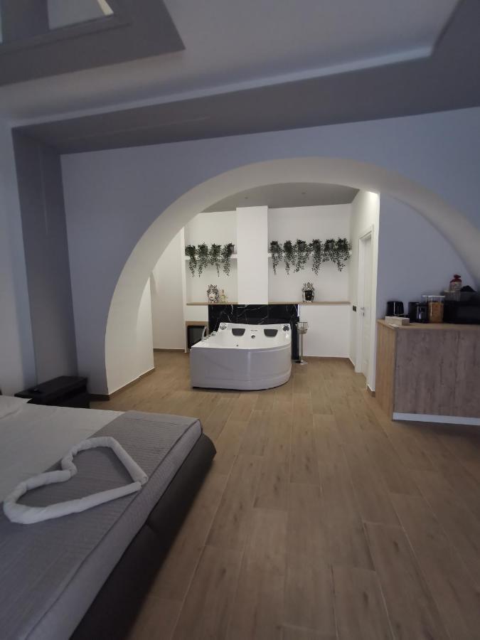 Catania Station Luxury Suite Экстерьер фото