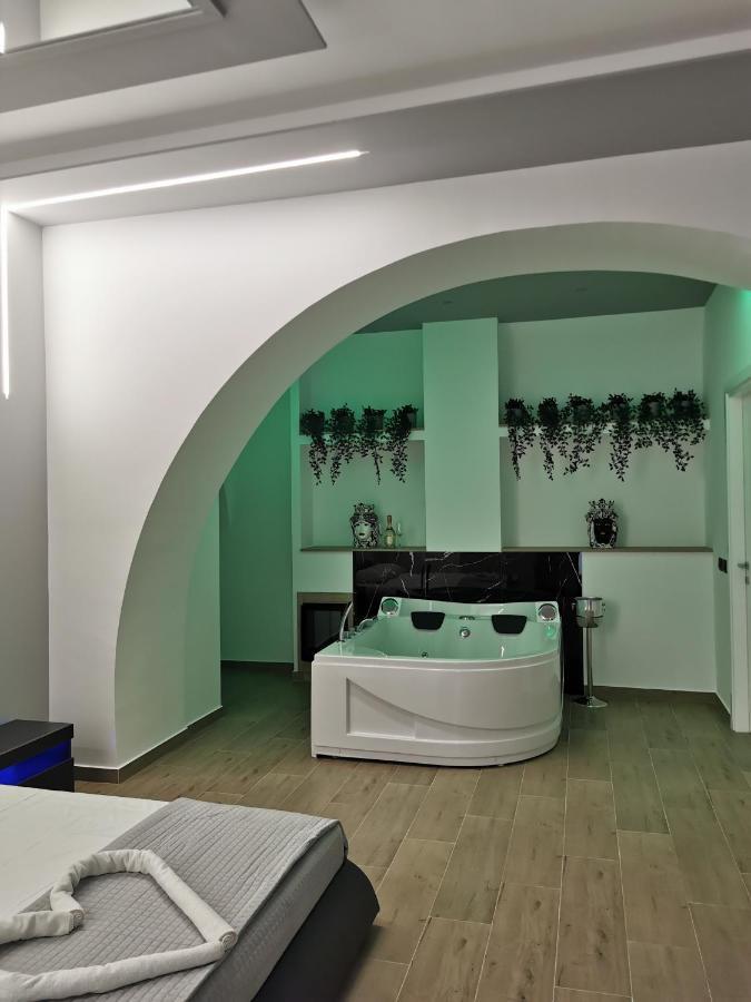Catania Station Luxury Suite Экстерьер фото