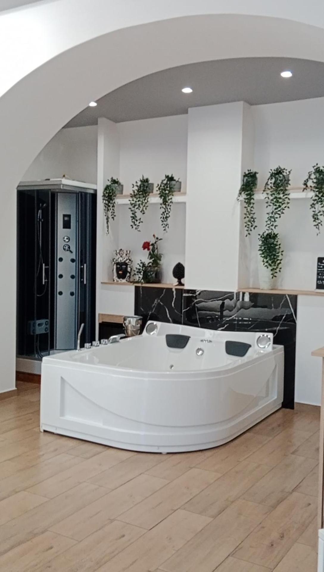 Catania Station Luxury Suite Экстерьер фото